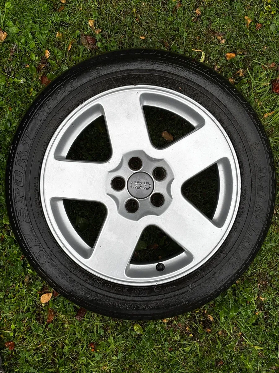 5-Spoke Audi Alloys - Image 2
