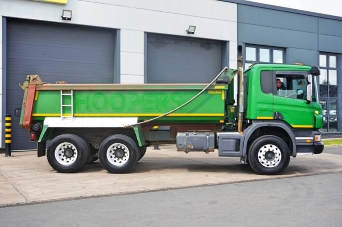 2012 SCANIA P360 6X4 STEEL BODY TIPPER - Image 4