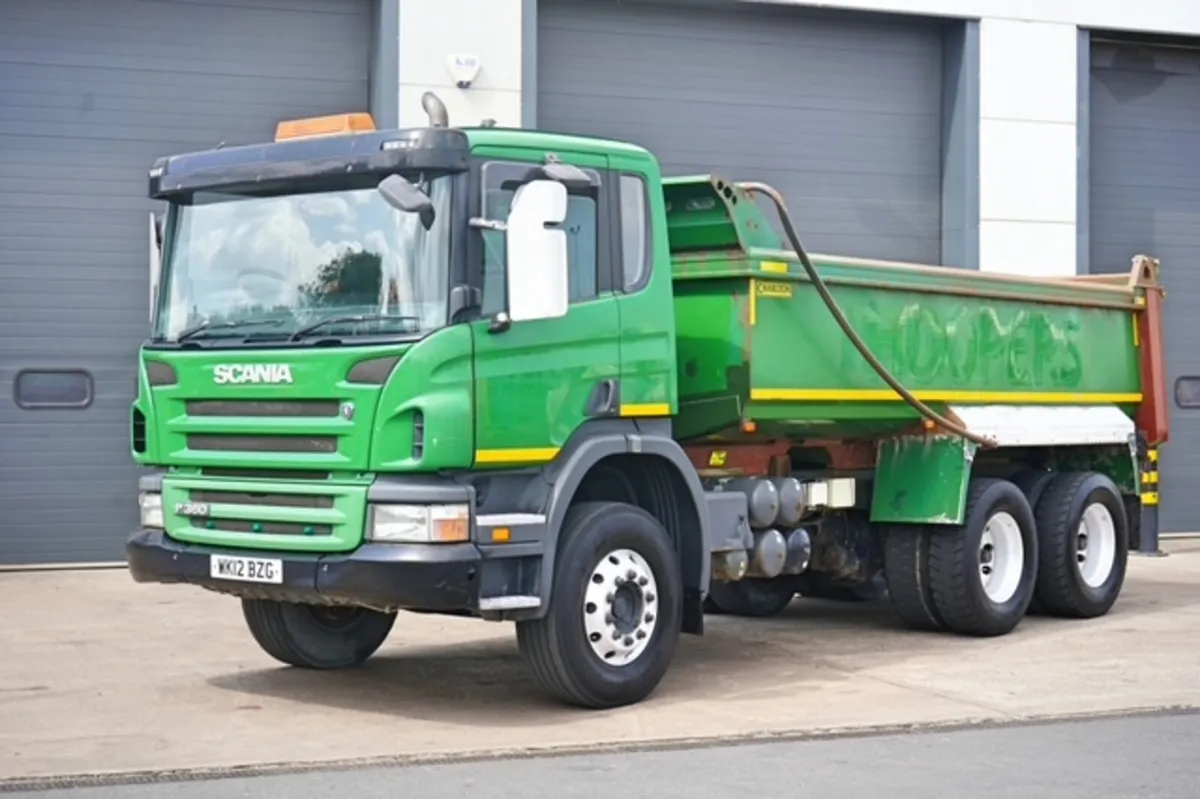 2012 SCANIA P360 6X4 STEEL BODY TIPPER - Image 3