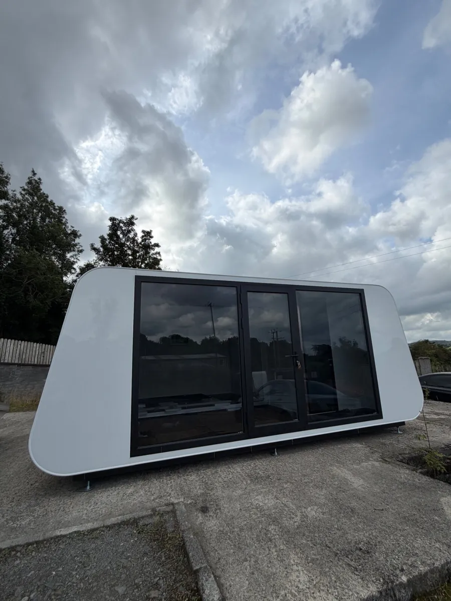 6M PUSH-OUT POD HOUSE WITH WASHROOM - Image 1