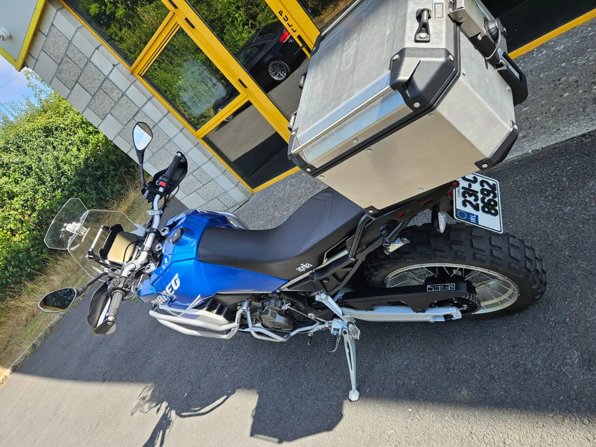 Aprilia Tuareg 660 - Image 4