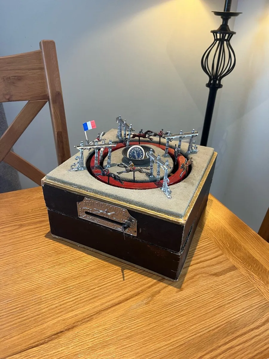Antique Jeu De Course Horse Racing Parlour Game - Image 1