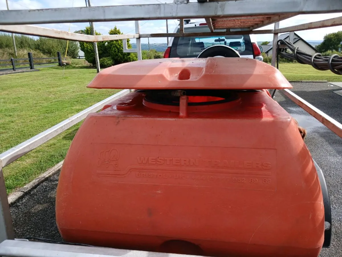1100L tank and power washer gx390 - Image 2