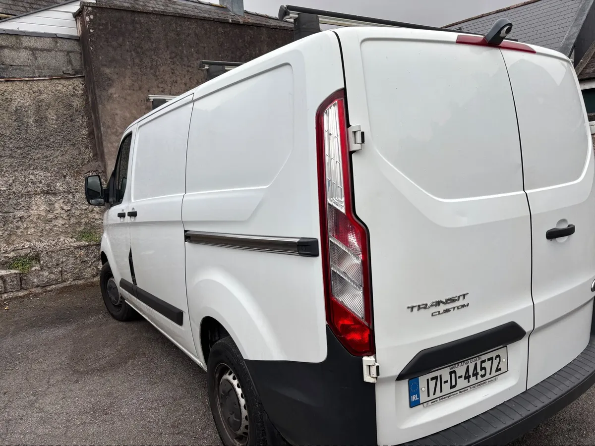 Ford Transit 2017 - Image 1