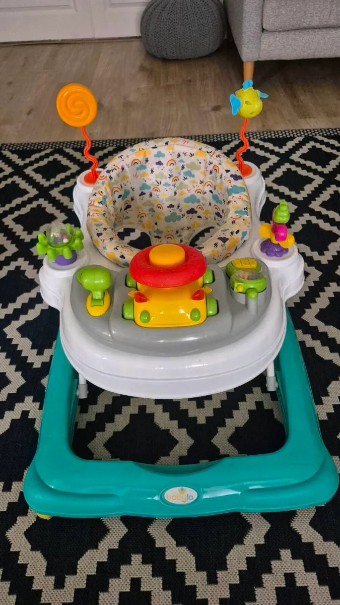 Baby walker