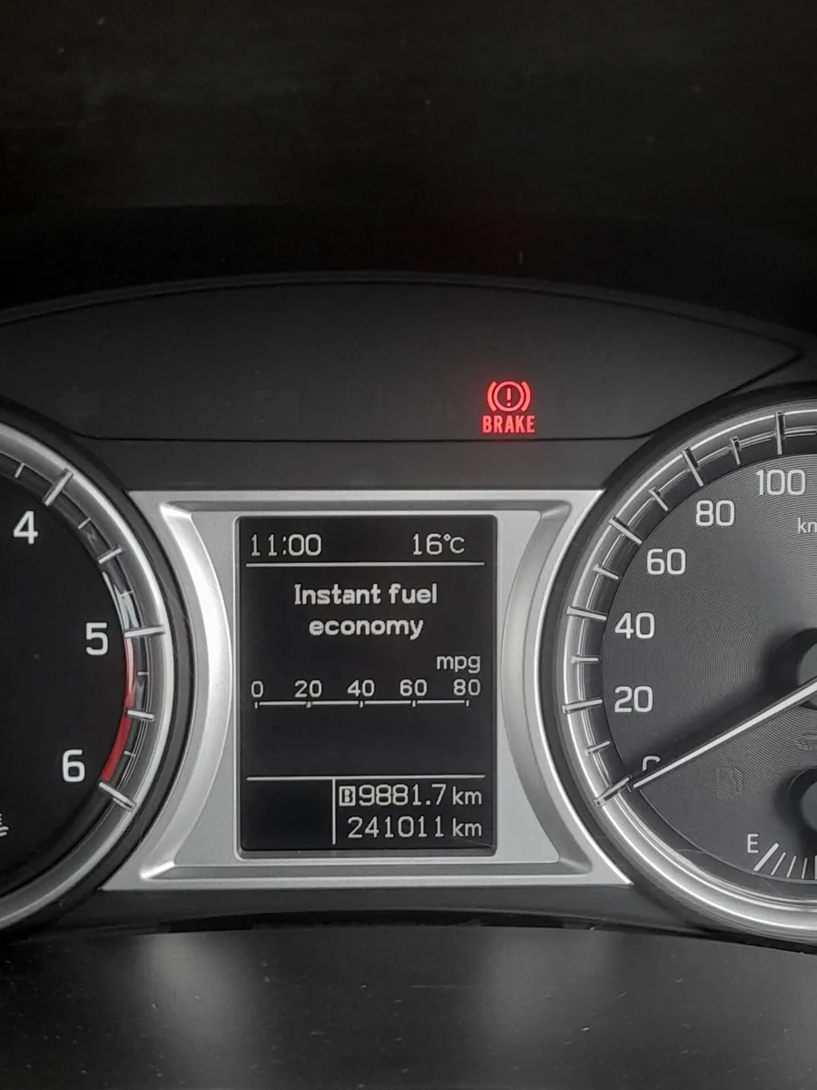 Suzuki Vitara - Image 4