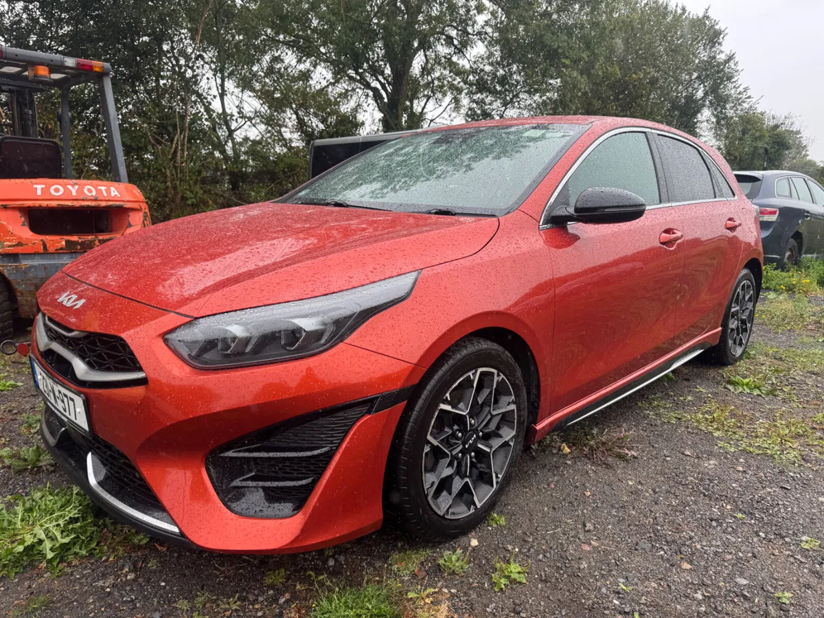 Kia cee'd 1.6 D Mhev Gtl 5(Needs Engine) - Image 1