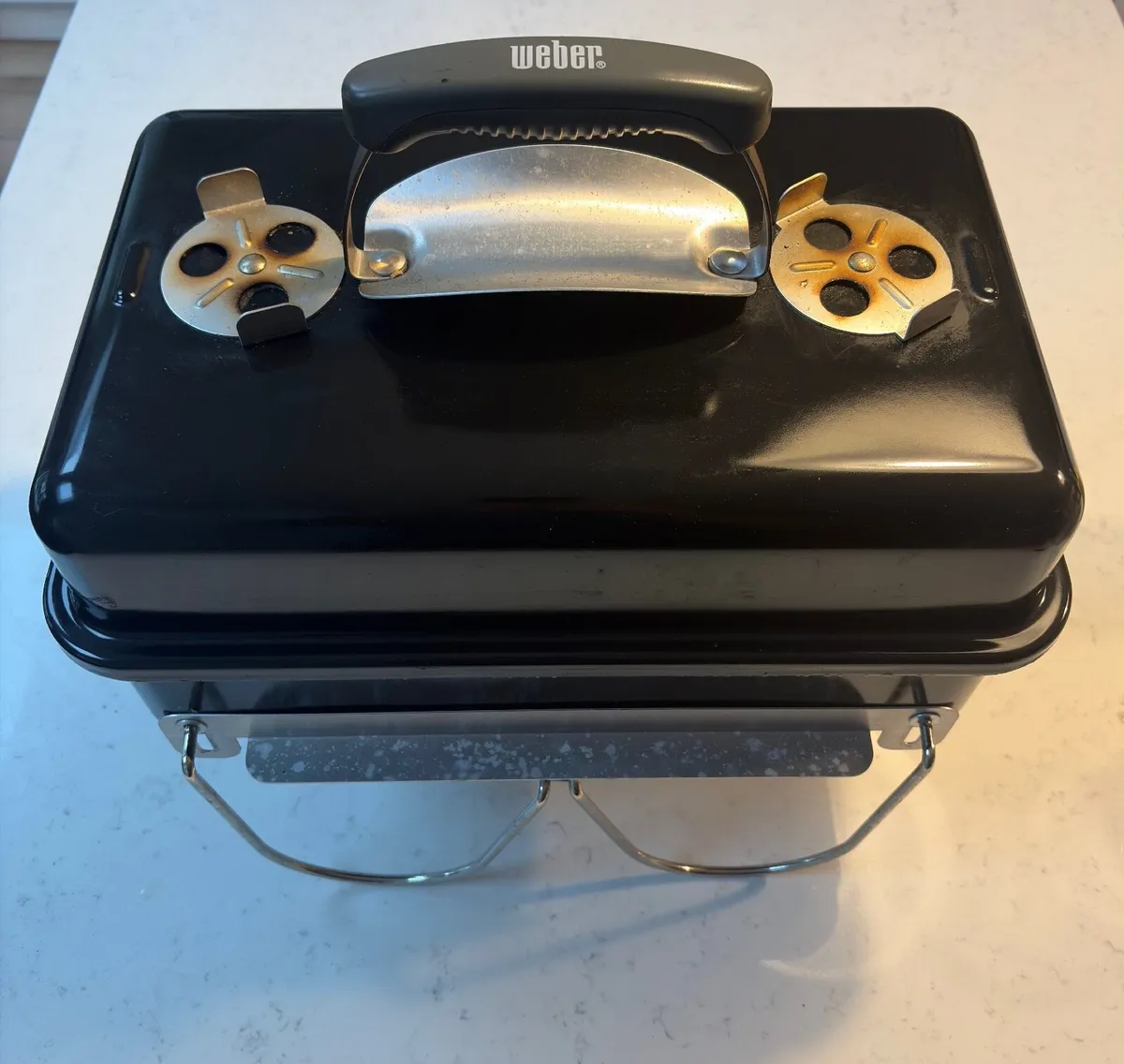 Weber Go-Anywhere Charcoal BBQ - Image 1