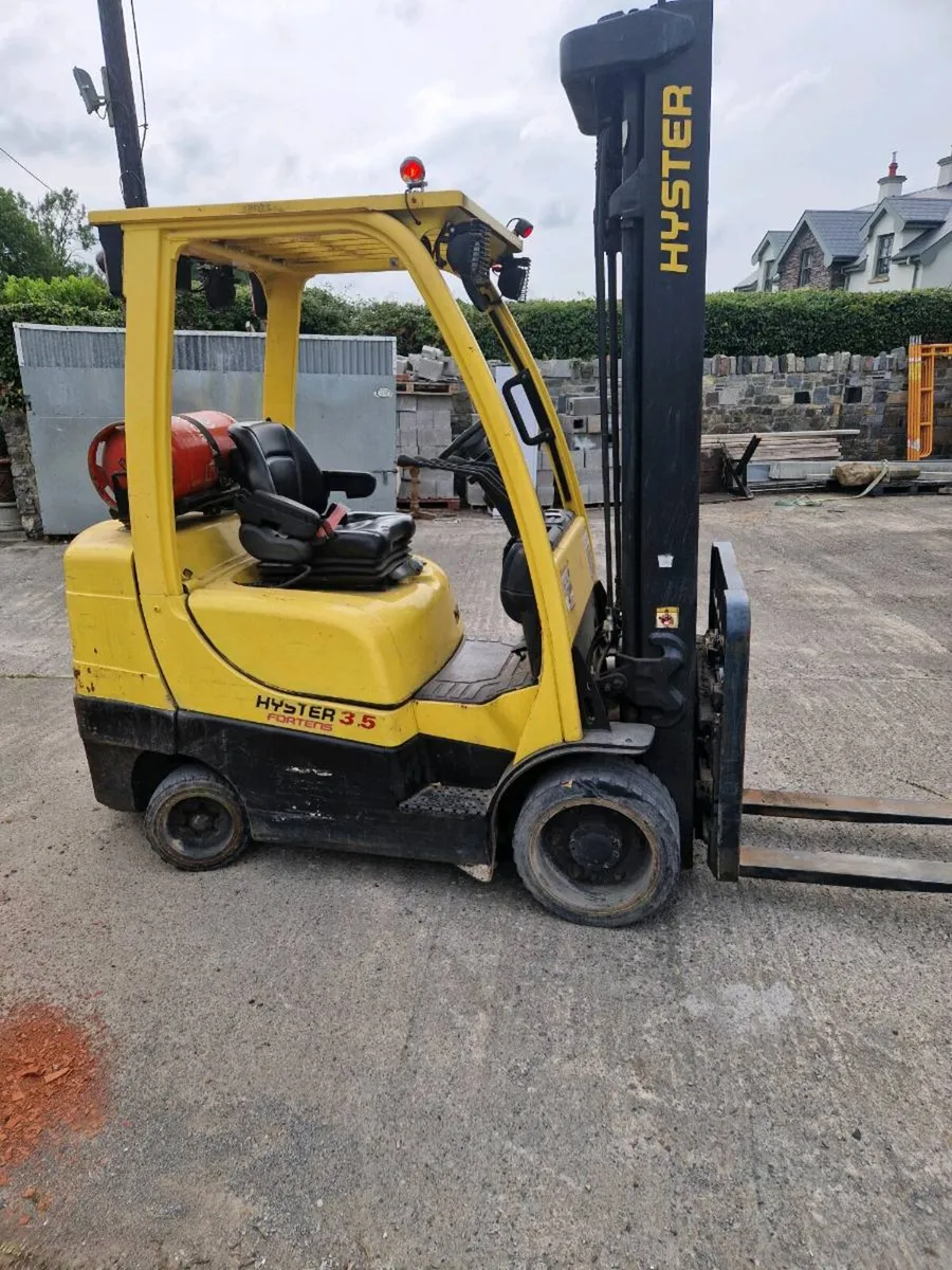 Forklifts - Image 1