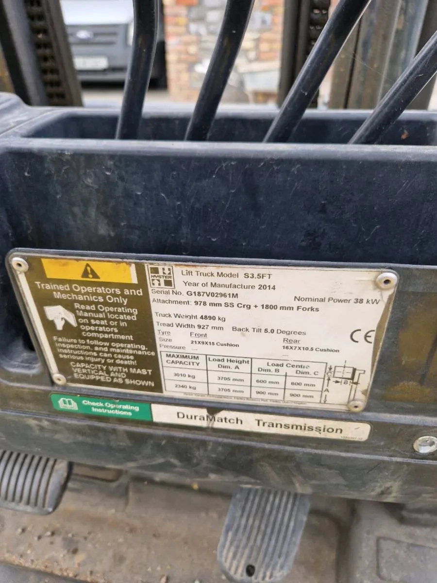 Forklifts - Image 4