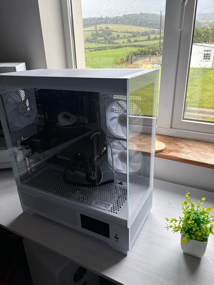 Gaming PC - Image 1