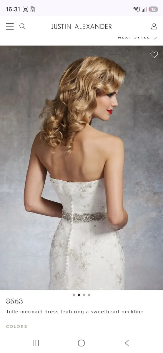 Wedding dress - Image 2