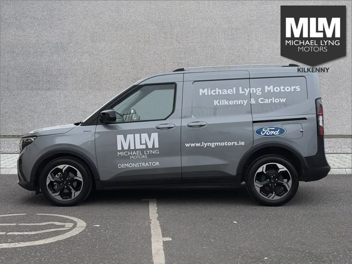 Ford Transit Courier Active 1.5L Ecoblue 100PS M6 - Image 4
