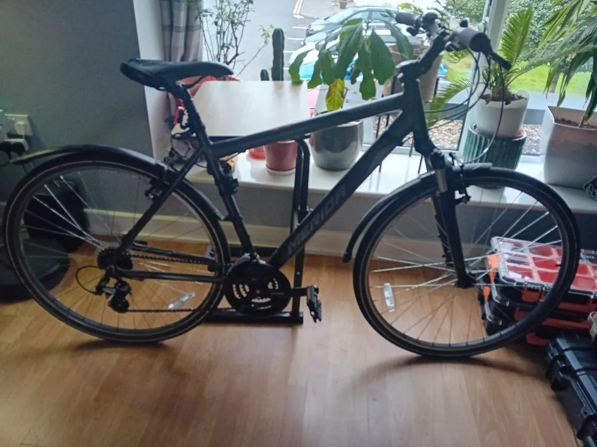 Merida Crossway 10 adult bicycle - Image 2