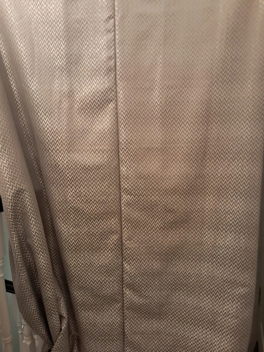 Curtains - Image 1