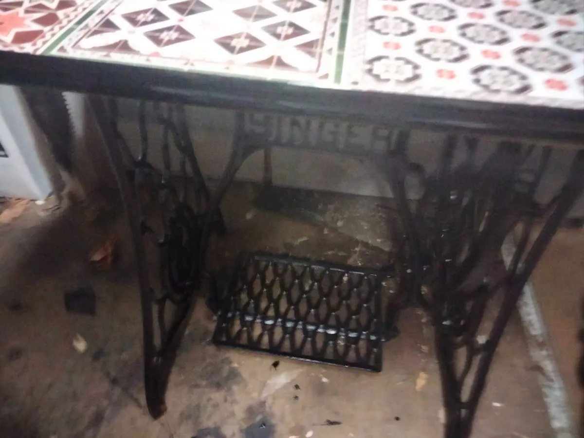 Singer Garden  Patio Table - Image 2