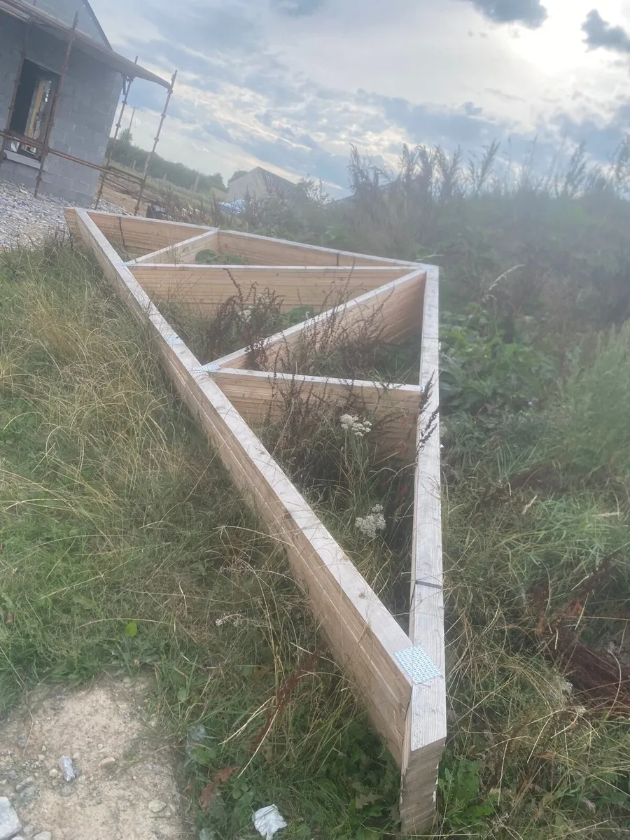 Garage  Truss roof For sale - Image 1