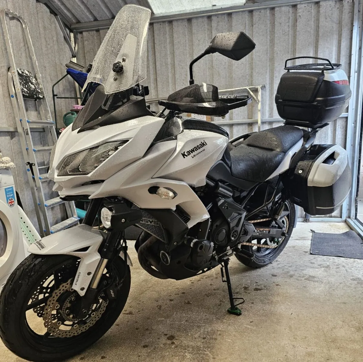 2017 Kawasaki Versys 650 GT - Excellent Condition - Image 3
