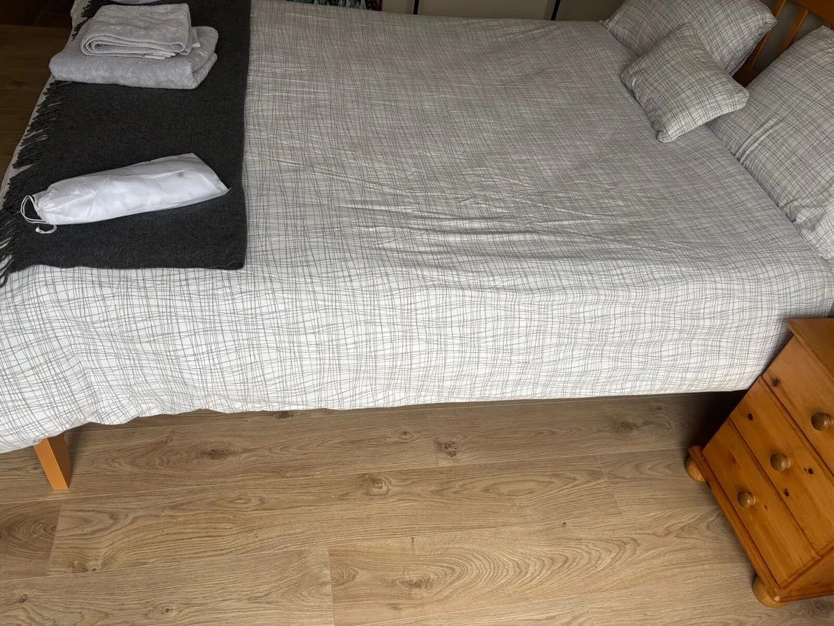 5 ft bed frame and mattress - Image 3