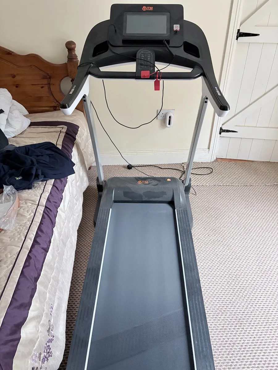 Treadmill - Image 2