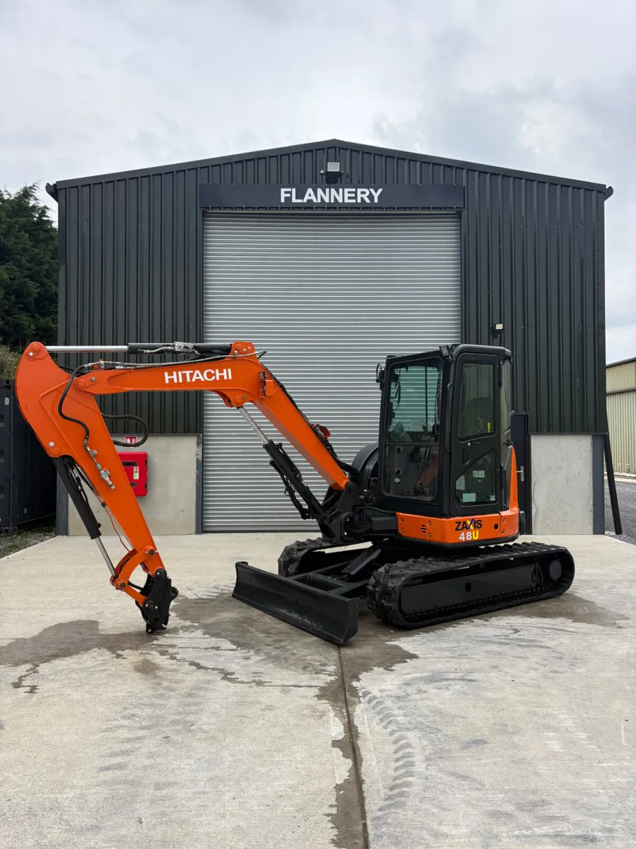 2019 Hitachi 48U - Image 1