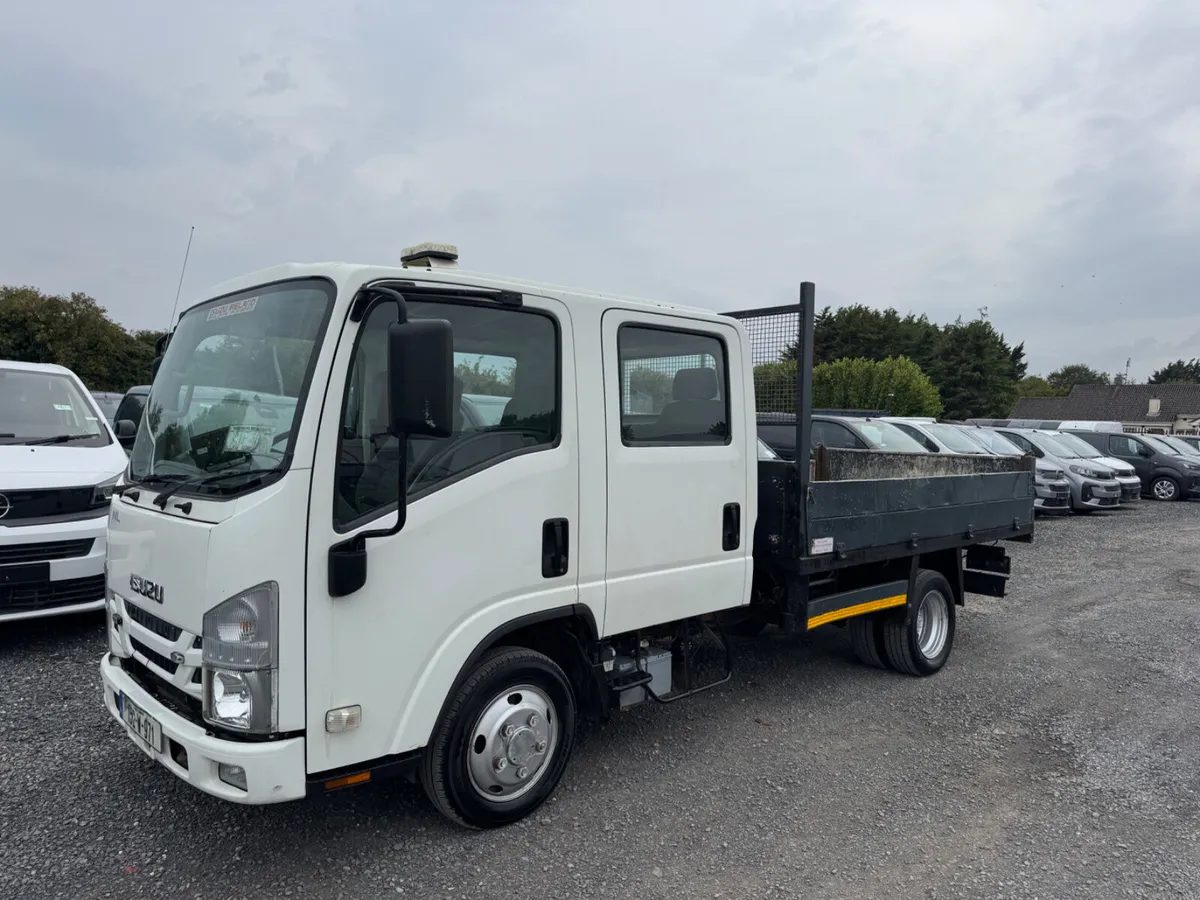 Izuzu NL Crewcab tipper - Image 4