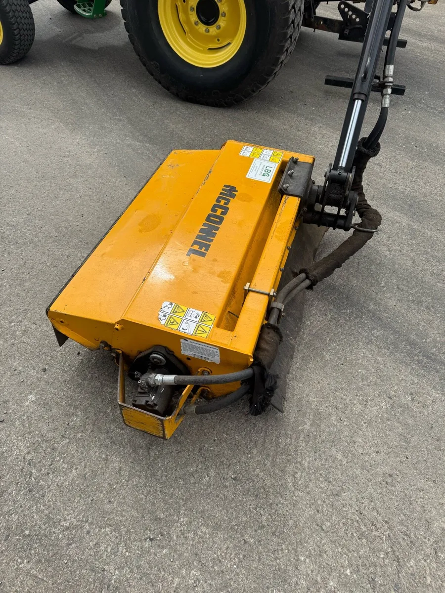 McConnel Hedgecutter - Image 3