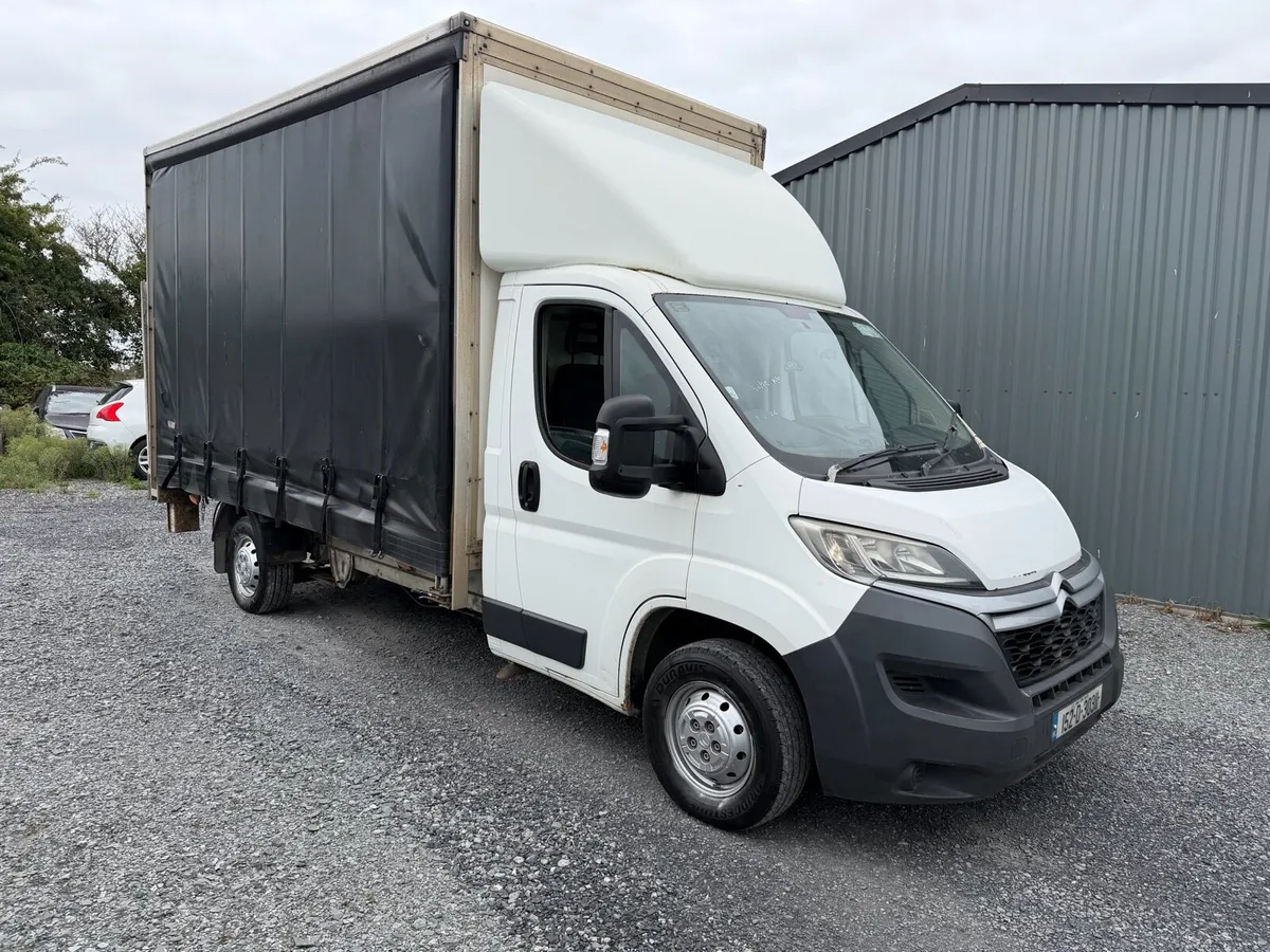 2015 Citroen Relay Curtin Sider Tail lift - Image 1