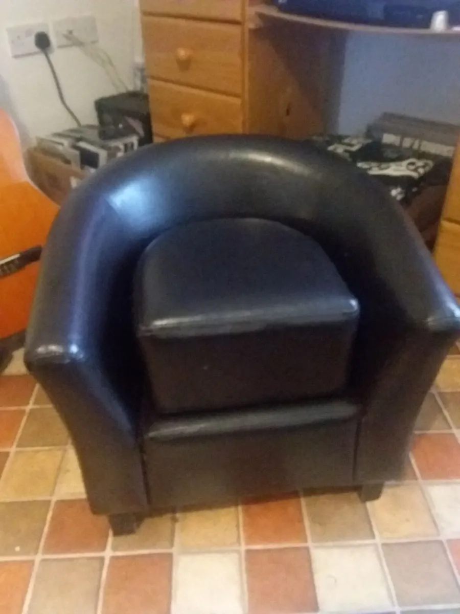 Junior leather tub chair and foot stool - Image 1
