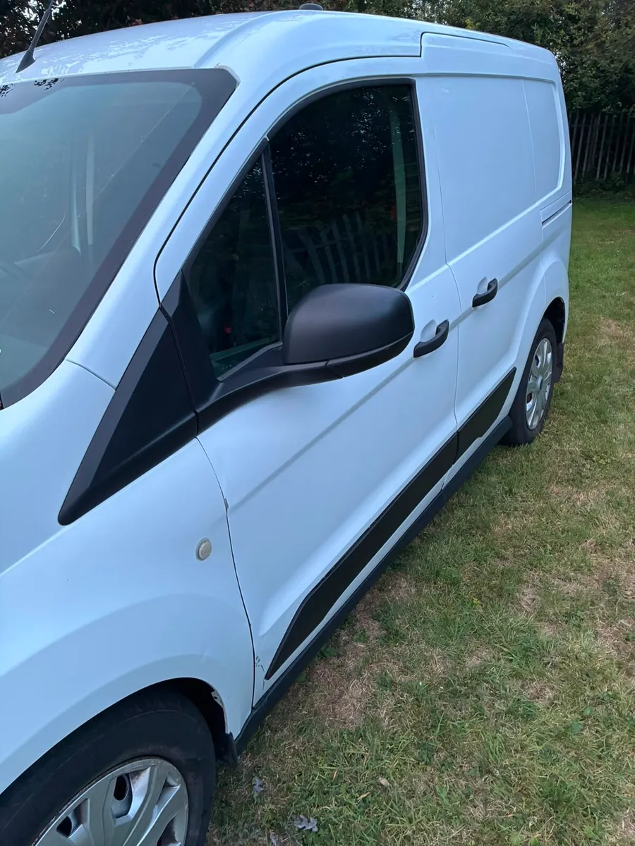 Ford Transit connect - Image 4