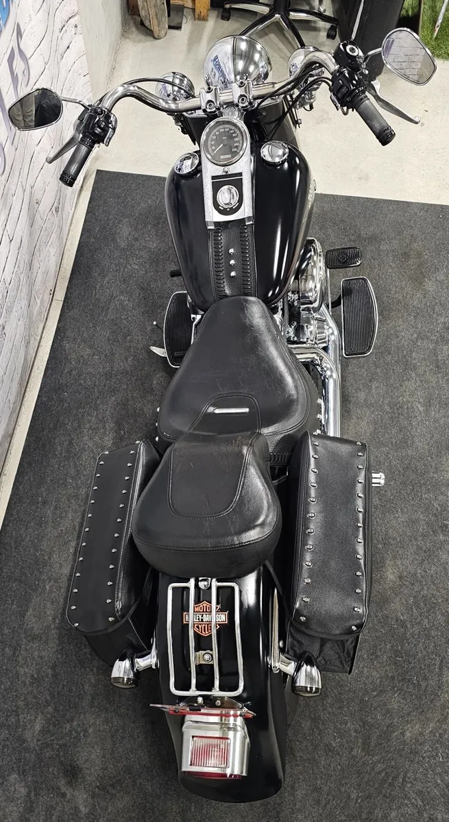 HARLEY DAVIDSON Fat Boy 2008 96CI Chrome Wheels - Image 2