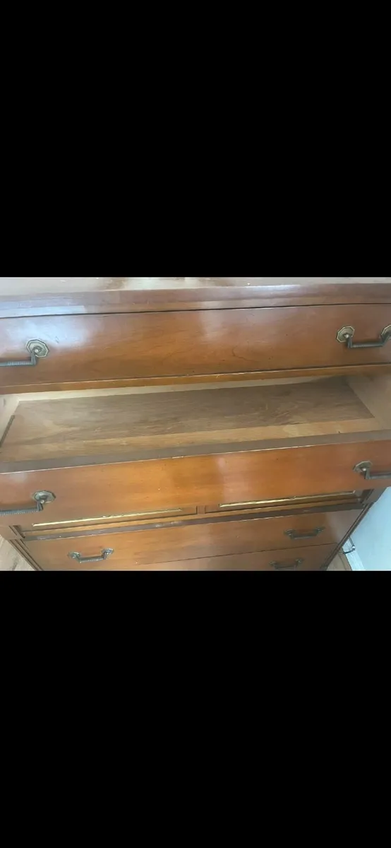 Antique Chest of drawers - Image 2