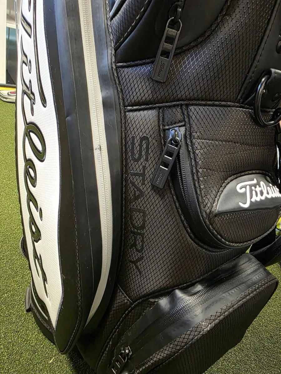 Titleist Tour Waterproof Bag - Image 2