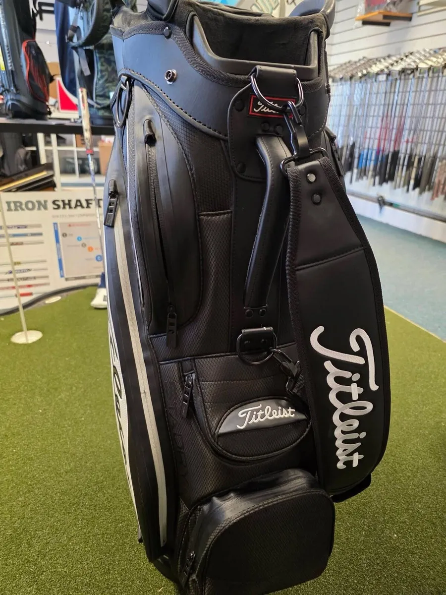 Titleist Tour Waterproof Bag - Image 4