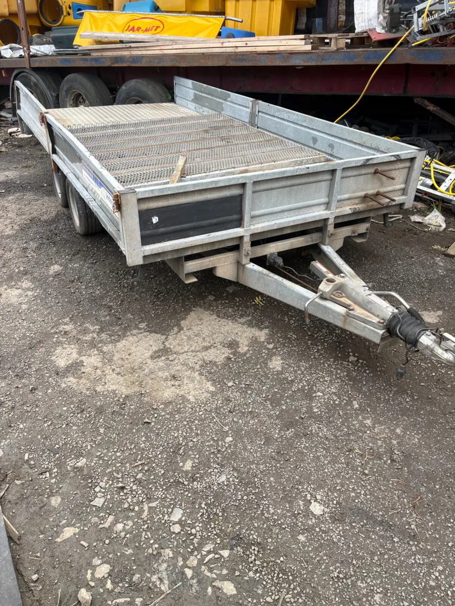 Indespension 14ft flat bed trailer - Image 1