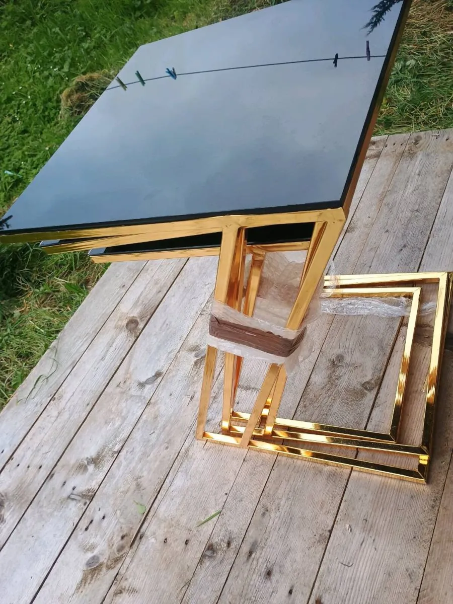 Nest of tables - Image 1