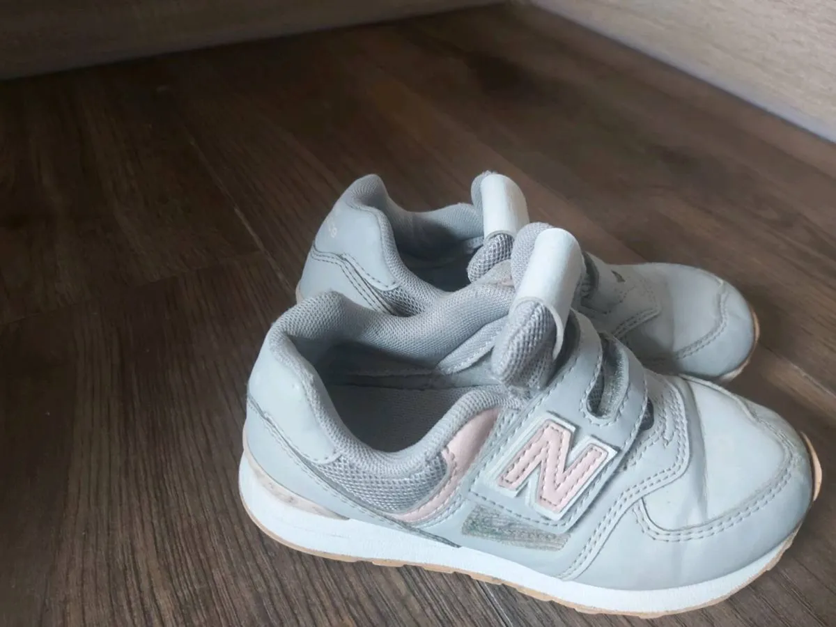 New balance trainers - Image 2