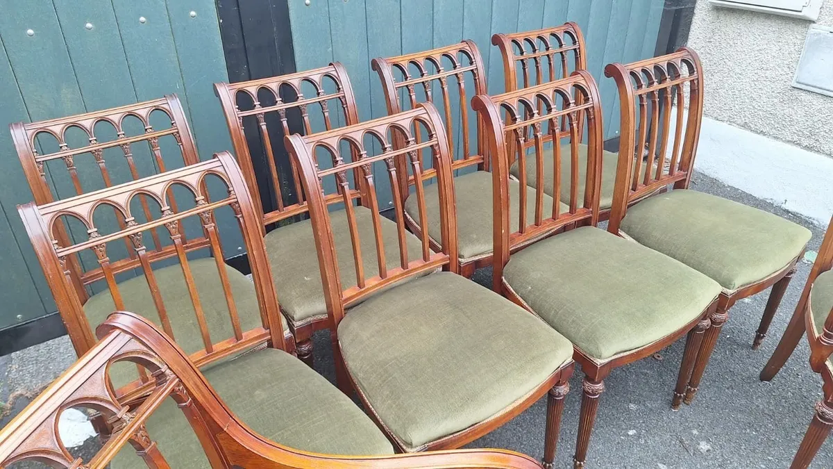 Georgian Revival dining chairs in the Sheraton / G - Image 1