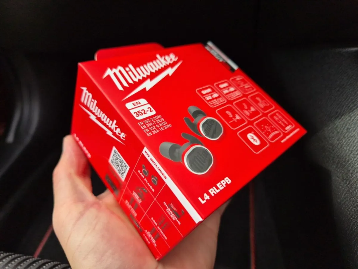 Milwaukee REDLITHIUM, Bluetooth Jobsite Ear Buds - Image 4