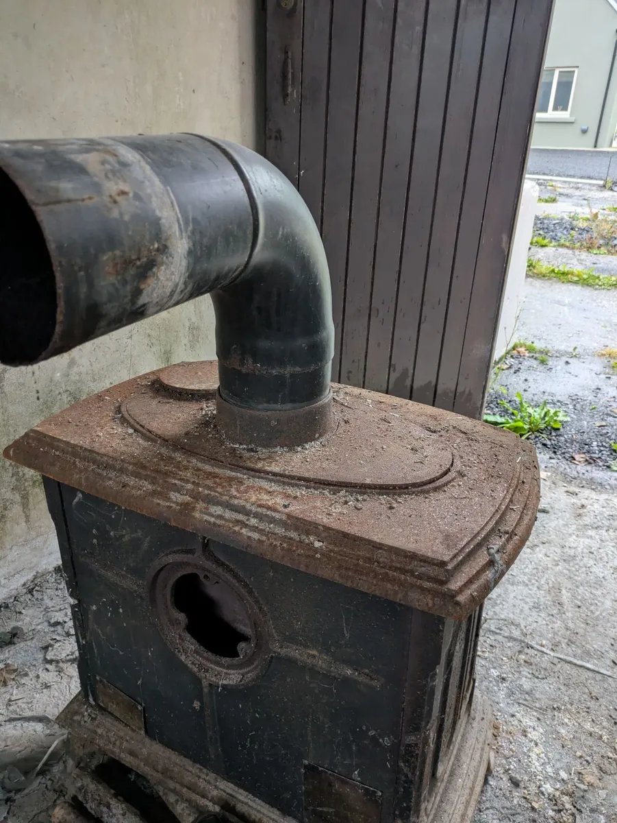 Stove - Image 2