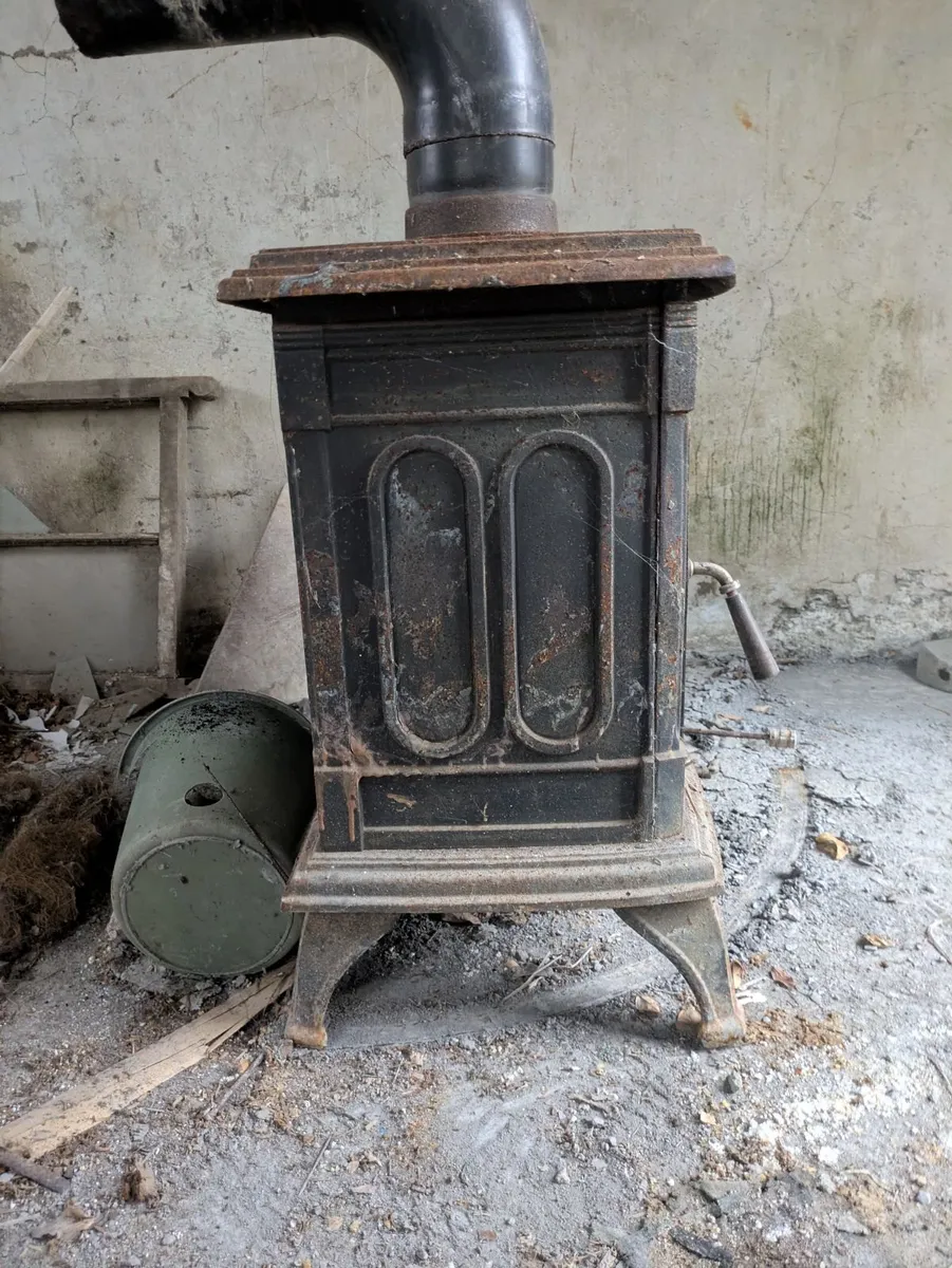 Stove - Image 4