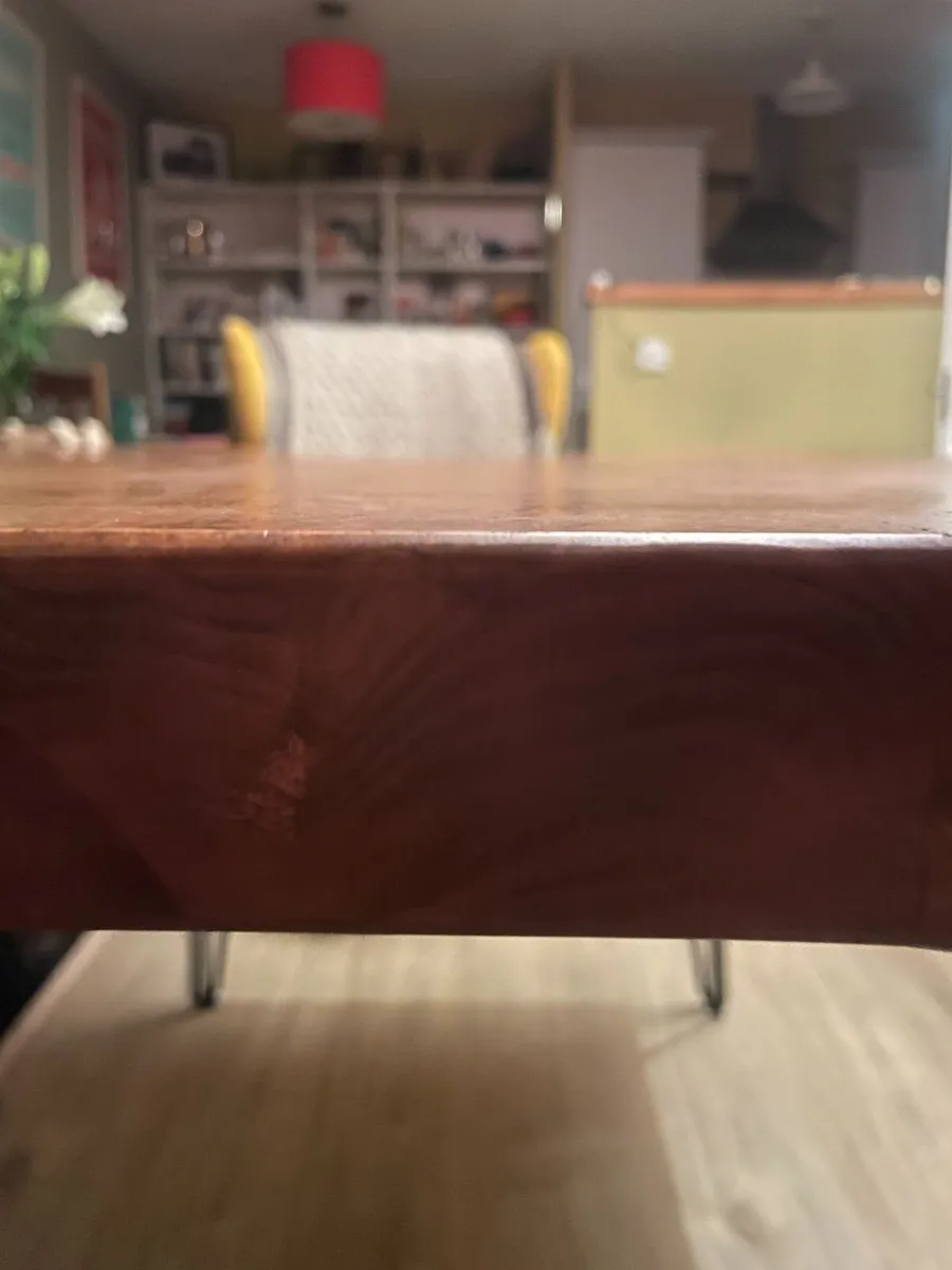 table - Image 3