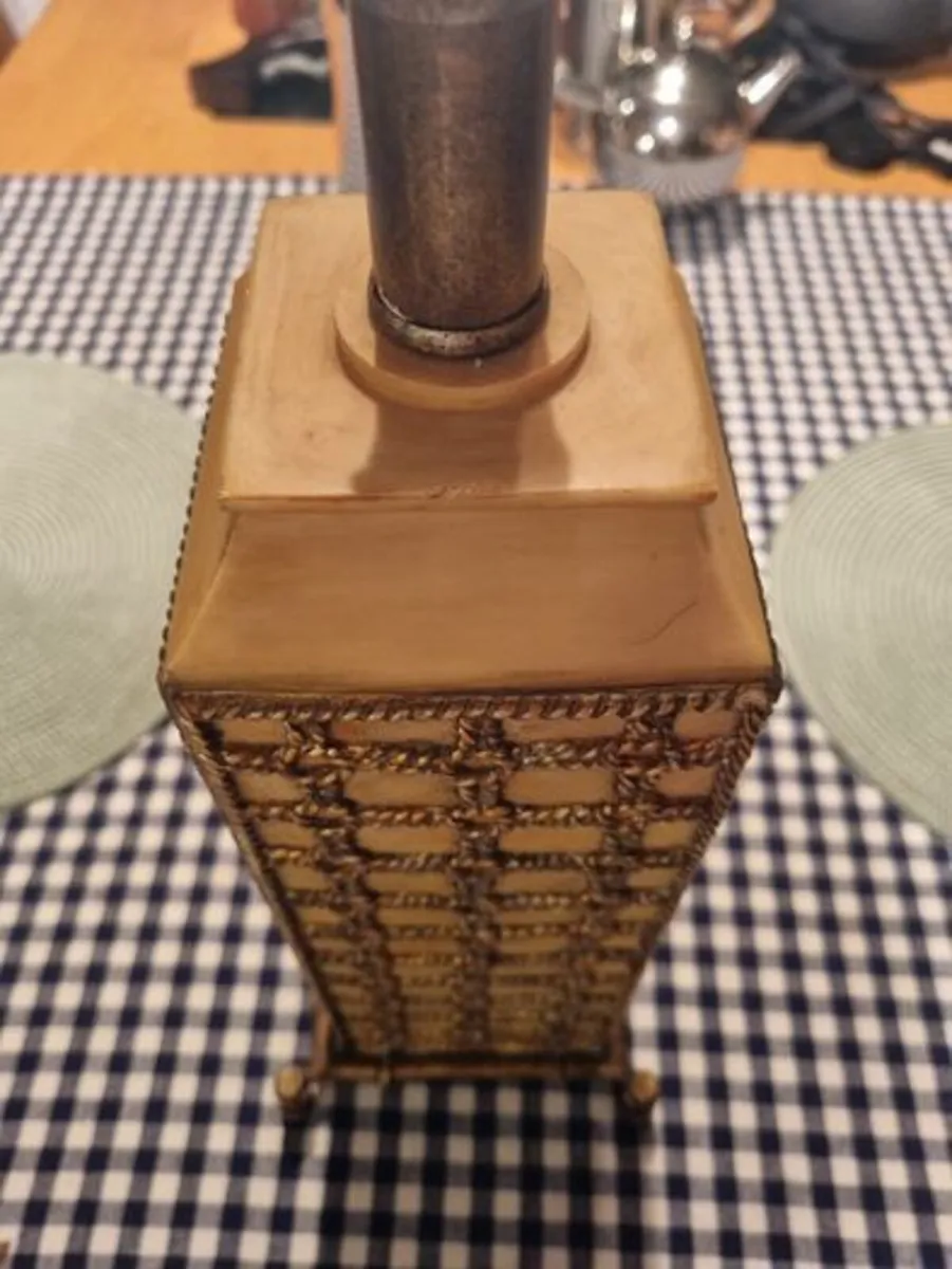Vintage French Lamp - Image 4