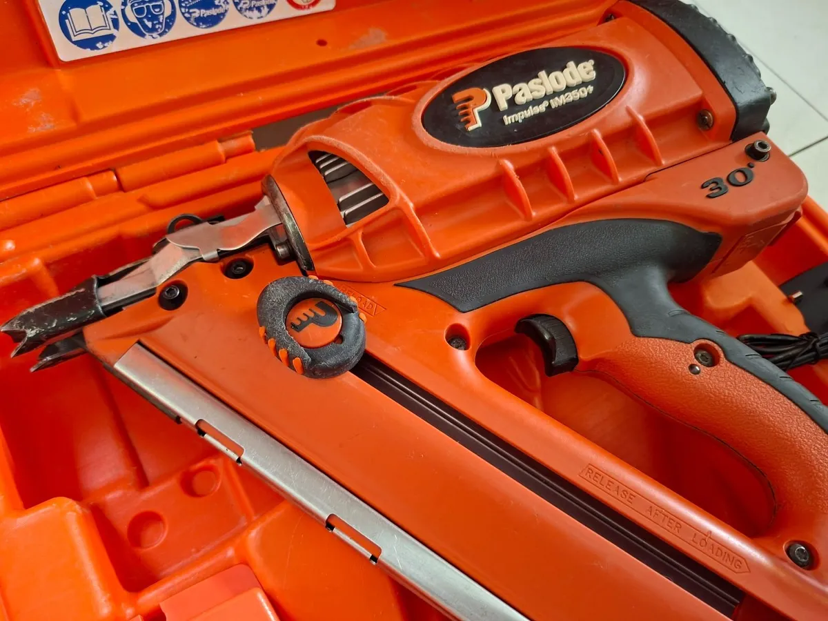 Paslode im350+ 1st Fix Nail Gun"Fully Serviced" - Image 3