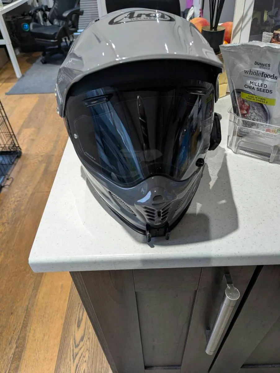 Arai Tour X4 - Image 2
