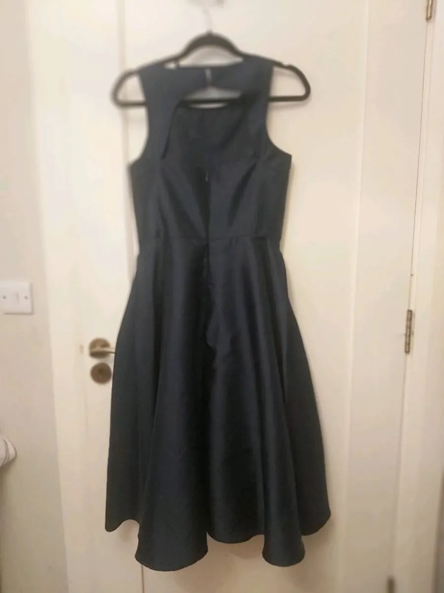 Beautiful Navy Dress - Image 2