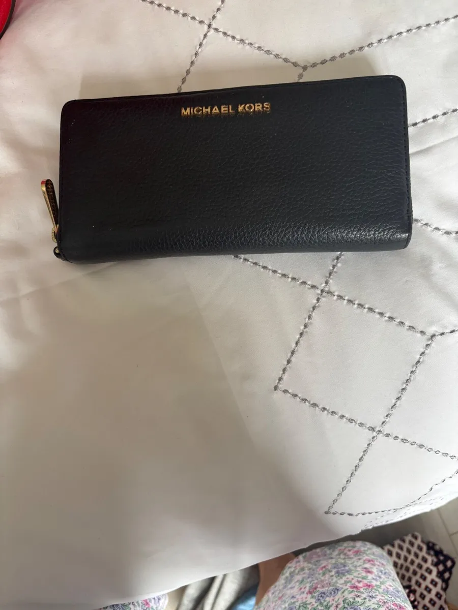 Wallet - Image 2