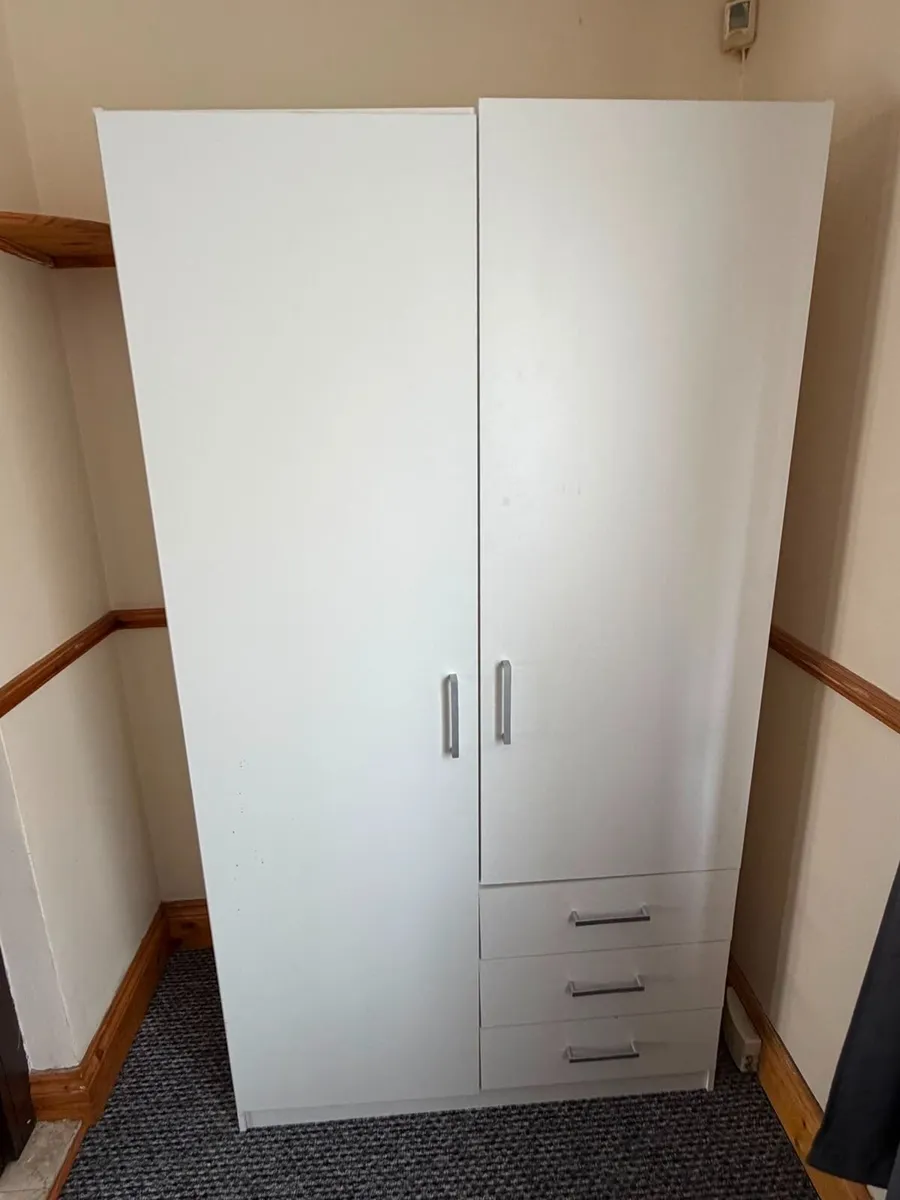 wardrobe - Image 1