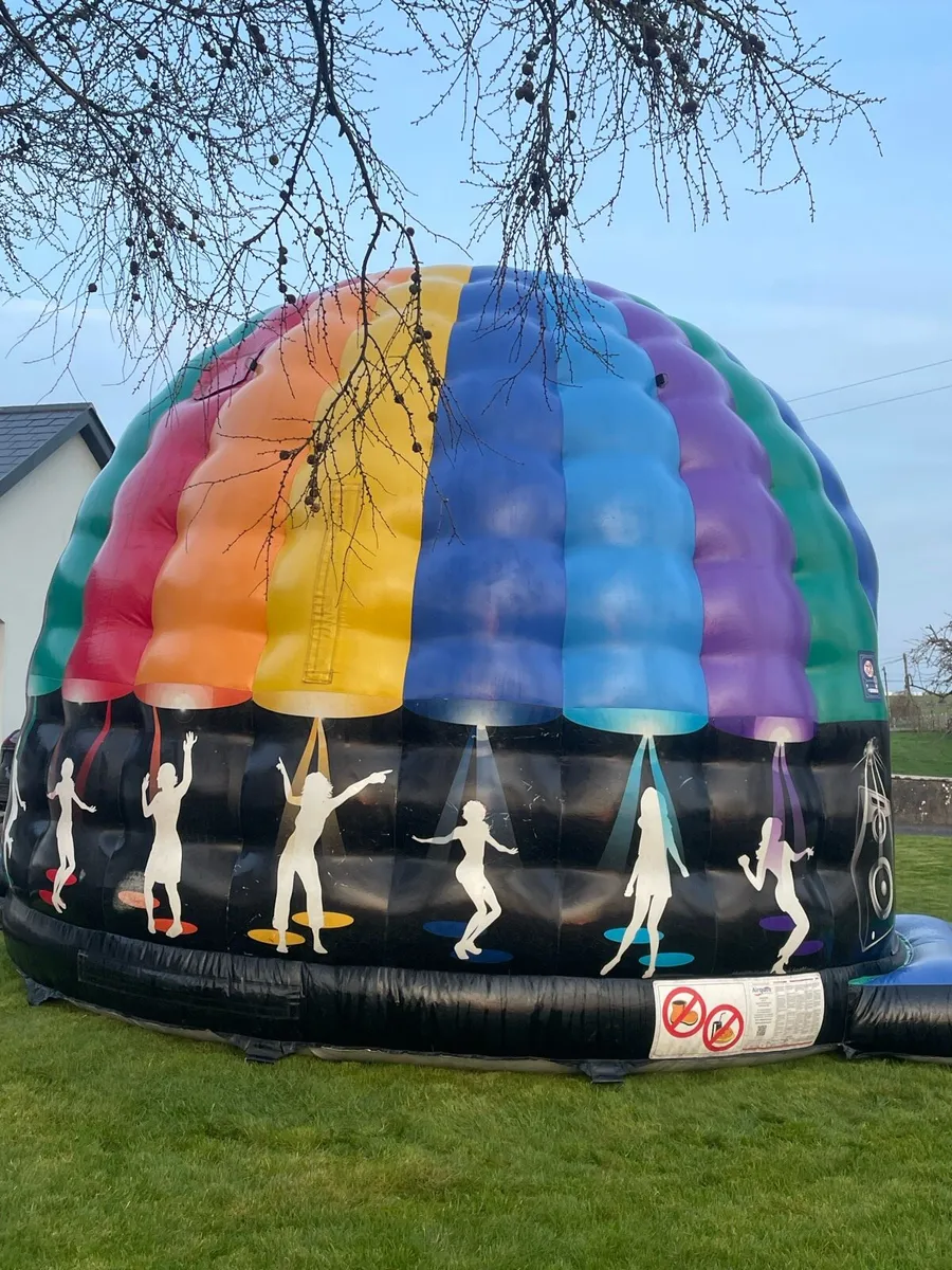Bouncing castle hire - Image 2