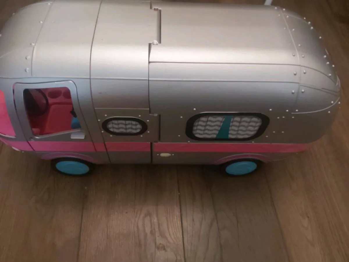 LOL Campervan - Image 3